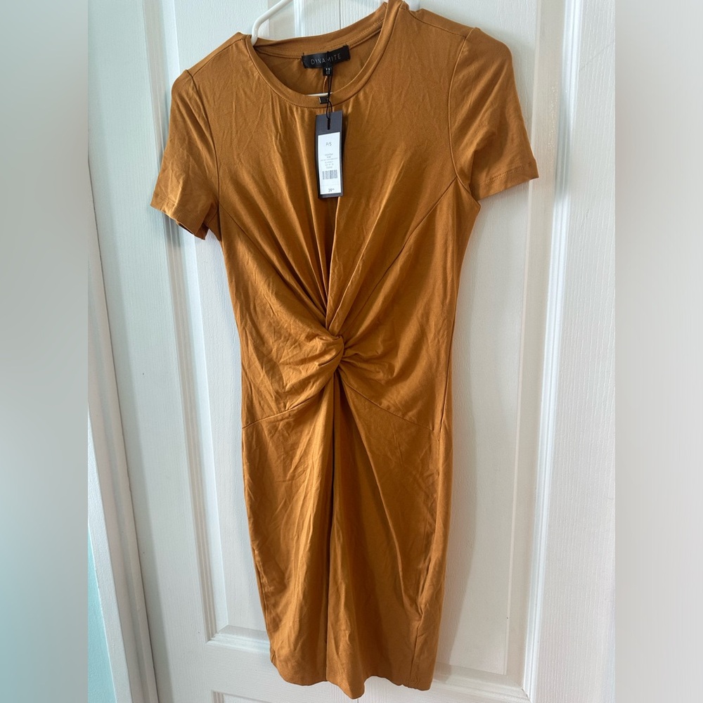 Crewneck T-shirt dress from Dynamite - Small